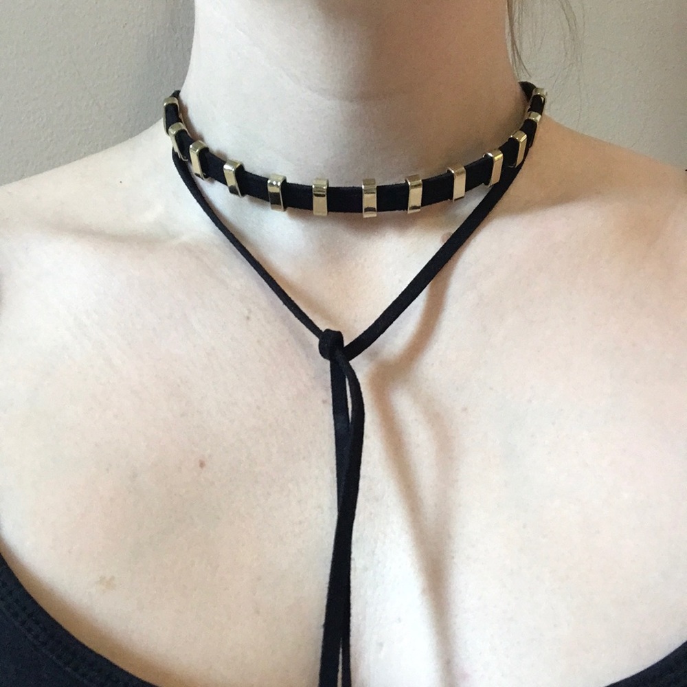 Chocker Necklace